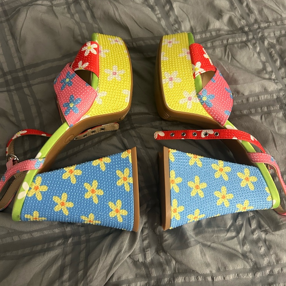 GB platform heels